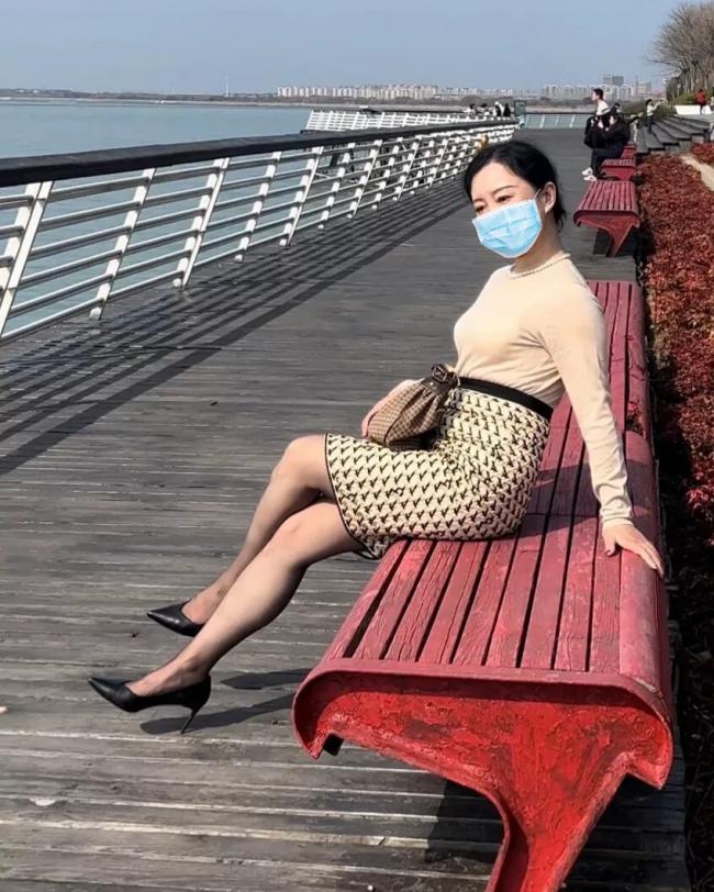 洛杉矶楼凤，洛杉矶找小姐信息