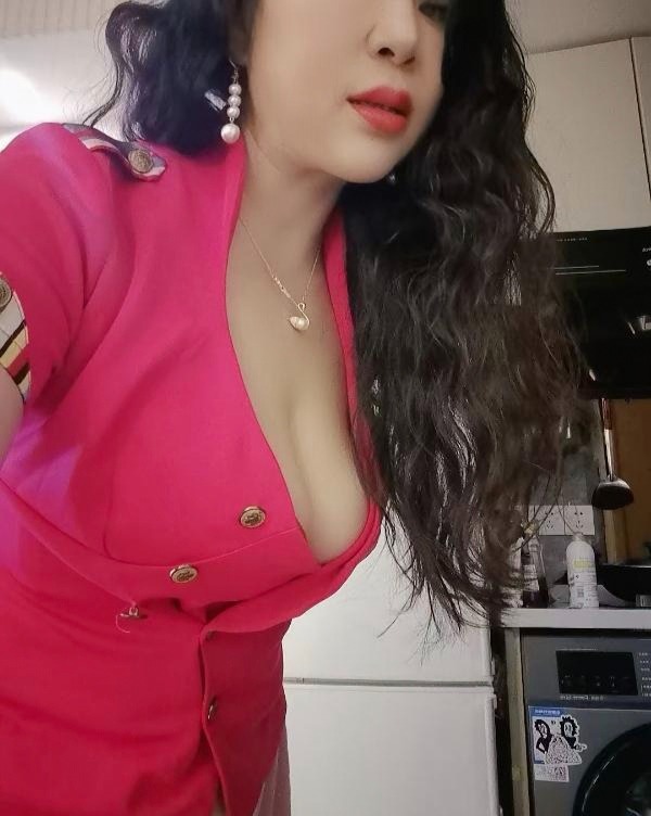 洛杉矶楼凤,洛杉矶私钟街