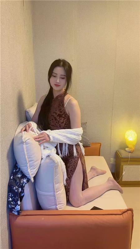 纽约楼凤,曼哈顿私钟